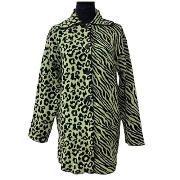 Zara Animal Print Oversized Cardigan/
Jacket(Size Small) - Picture 6 of 11